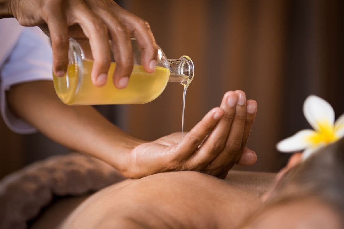 Abhyangam Massage