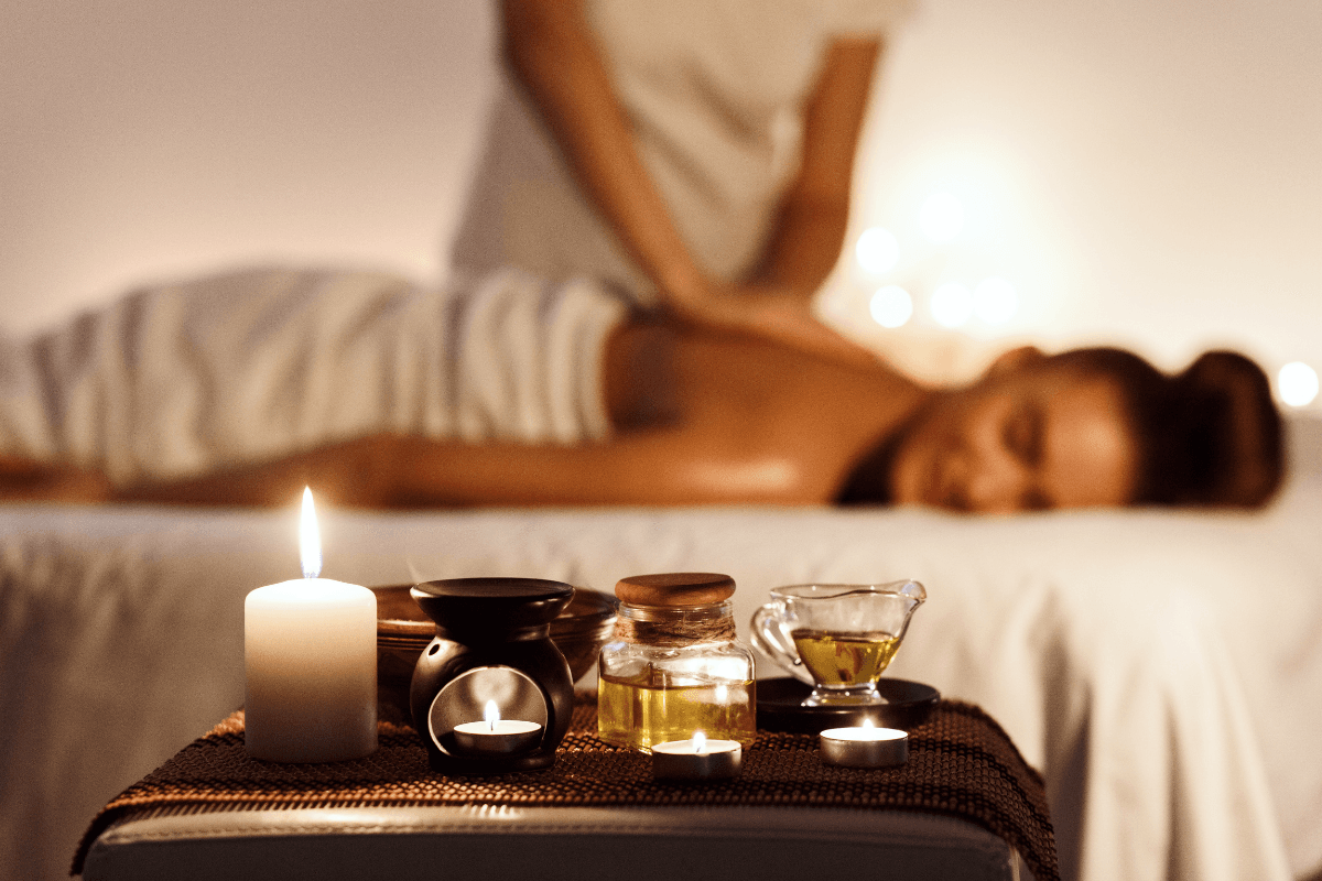 Aroma Massage